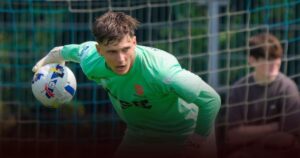 Kiper Berdarah Indonesia akan Dipinjamkan ke Valencia CF Setelah Sebulan Dibeli Ipswich Kiper Berdarah Indonesia akan Dipinjamkan ke Valencia CF Setelah Sebulan Dibeli Ipswich