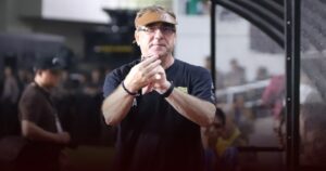 Klarifikasi Robert Alberts Mengenai Sengketa Gaji Persib Berujung Sanksi FIFA Klarifikasi Robert Alberts Mengenai Sengketa Gaji Persib Berujung Sanksi FIFA