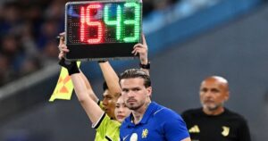 Mykhailo Mudryk Akhirnya Kembali Merumput Bersama Chelsea Usai Sanksi Doping Selesai Mykhailo Mudryk Akhirnya Kembali Merumput Bersama Chelsea Usai Sanksi Doping Selesai