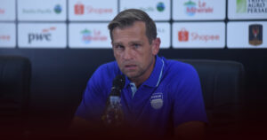 Pelatih Persib Bandung Igor Tolic Berkelakar Membuka Pintu Rekrutan Bagi Luka Modric Pelatih Persib Bandung Igor Tolic Berkelakar Membuka Pintu Rekrutan Bagi Luka Modric
