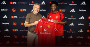 Peresmian Transfer Carlos Baleba Menjadi Amunisi Baru Manchester United Peresmian Transfer Carlos Baleba Menjadi Amunisi Baru Manchester United