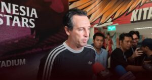 Unai Emery Terkesan Dengan Performa Indonesia All Stars dan Buka Peluang Melatih Timnas Indonesia Unai Emery Terkesan Dengan Performa Indonesia All Stars dan Buka Peluang Melatih Timnas Indonesia