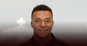 Kylian Mbappe Buka Suara Soal Perbedaan Ego Real Madrid dan PSG Kylian Mbappe Buka Suara Soal Perbedaan Ego Real Madrid dan PSG