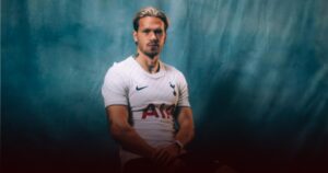 Mykhailo Mudryk Resmi Bergabung dengan Tottenham Hotspur Sebagai Pemain Pinjaman dari Chelsea Mykhailo Mudryk Resmi Bergabung dengan Tottenham Hotspur Sebagai Pemain Pinjaman dari Chelsea