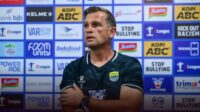 Igor Tolic Pastikan Beckham Putra Nugraha Siap Berlaga Memperkuat Persib Bandung Menjamu Persik Kediri Igor Tolic Pastikan Beckham Putra Nugraha Siap Berlaga Memperkuat Persib Bandung Menjamu Persik Kediri