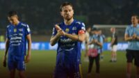 Marc Klok Ingin Pensiun di Persib Bandung dan Menanti Perpanjangan Kontrak Manajemen Marc Klok Ingin Pensiun di Persib Bandung dan Menanti Perpanjangan Kontrak Manajemen